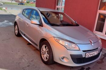 3 499 р. Пластиковые накладки порогов Фанат Тюнинг  Renault Megane ( универсал,  седан,  хэтчбэк 5 дв.) (2008-2016)  дорестайлинг,  дорестайлинг, дорестайлинг,  рестайлинг,  рестайлинг,  рестайлинг (неокрашенные (глянец под окраску))  с доставкой в г. Воронеж. Увеличить фотографию 2