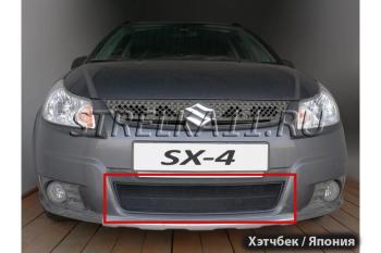 Защитная сетка решетки радиатора (японская сборка) Стрелка11 Suzuki SX4  GYC21S (2006-2012) дорестайлинг седан (черная)