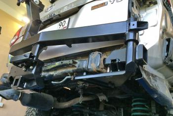 93 329 р. Калитка РИФ с фаркопом в штатный бампер Toyota Land Cruiser 200 2008-2015 под нештатное колесо, с подсветкой номера РИФ rif200-80000  с доставкой в г. Воронеж. Увеличить фотографию 2