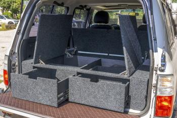 26 999 р. Органайзер в багажник для Toyota Land Cruiser 80 (2 выдвижных ящика+спальник) РФ 080-003  с доставкой в г. Воронеж. Увеличить фотографию 2