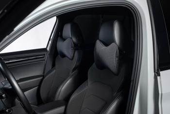 287 р. Подушка-косточка (жаккард) Lord Autofashion   (черный, строчка Ёж синяя)  с доставкой в г. Воронеж. Увеличить фотографию 5