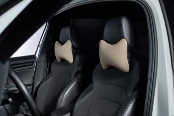 329 р. Подушка-косточка (Илана+Орегон) Lord Autofashion   (черный, строчка бежевая)  с доставкой в г. Воронеж. Увеличить фотографию 3