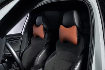 329 р. Подушка-косточка (Илана+Орегон) Lord Autofashion   (черный, строчка коричневая)  с доставкой в г. Воронеж. Увеличить фотографию 2
