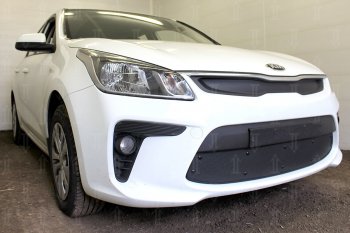 3 179 р. Защитная сетка в бампер (верх, заглушка без сот) Alfeco Стандарт KIA Rio 4 FB дорестайлинг седан (2016-2020) (Чёрная)  с доставкой в г. Воронеж. Увеличить фотографию 4
