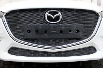 2 899 р. Защитная сетка в бампер (низ, ячейка 3х7 мм) Alfeco Стандарт Mazda 3/Axela BM рестайлинг седан (2016-2019) (Чёрная)  с доставкой в г. Воронеж. Увеличить фотографию 2