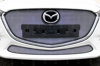 3 079 р. Защитная сетка в бампер (низ, ячейка 3х7 мм) Alfeco Стандарт Mazda 3/Axela BM рестайлинг седан (2016-2019) (Хром)  с доставкой в г. Воронеж. Увеличить фотографию 2