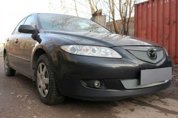 3 199 р. Защитная сетка в бампер (верх, ячейка 3х7 мм) Alfeco Стандарт Mazda 6 GG лифтбэк дорестайлинг (2002-2005) (Хром)  с доставкой в г. Воронеж. Увеличить фотографию 2