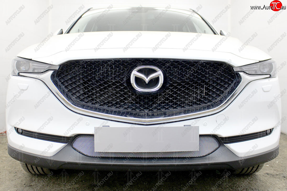 3 099 р. Защитная сетка в бампер (низ, ячейка 3х7 мм) Alfeco Стандарт Mazda CX-5 KF (2016-2025) (Хром)  с доставкой в г. Воронеж