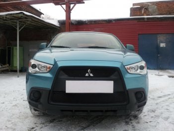 Защитная сетка в бампер (верх, 2 части, ячейка 3х7 мм) Alfeco Стандарт Mitsubishi ASX дорестайлинг (2010-2012) (Чёрная)