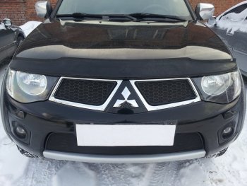 Защитная сетка в бампер (верх, 2 части, ячейка 3х7 мм) Alfeco Стандарт Mitsubishi L200 4  дорестайлинг (2006-2014) ()