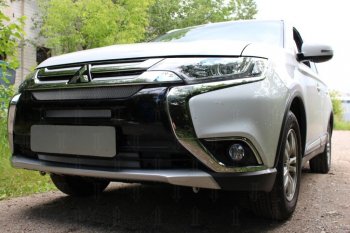 7 599 р. Защитная сетка в бампер (4 части, ячейка 3х7 мм) Alfeco Стандарт Mitsubishi Outlander GF 2-ой рестайлинг (2015-2018) (Хром)  с доставкой в г. Воронеж. Увеличить фотографию 2