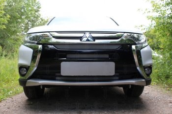 7 599 р. Защитная сетка в бампер (4 части, ячейка 3х7 мм) Alfeco Стандарт Mitsubishi Outlander GF 2-ой рестайлинг (2015-2018) (Хром)  с доставкой в г. Воронеж. Увеличить фотографию 3