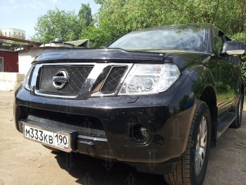 2 899 р. Защитная сетка в бампер (низ, ячейка 3х7 мм) Стрелка11 Стандарт Nissan Navara 2 D40 рестайлинг (2010-2016) (Чёрная)  с доставкой в г. Воронеж. Увеличить фотографию 2