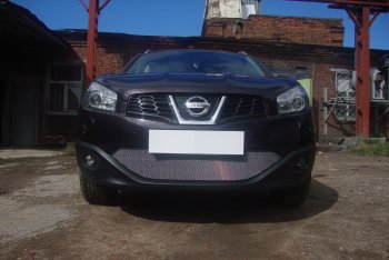 3 599 р. Защитная сетка в бампер (низ, ячейка 3х7 мм) Стрелка11 Стандарт  Nissan Qashqai  1 (2010-2013) J10 рестайлинг (Хром)  с доставкой в г. Воронеж. Увеличить фотографию 4