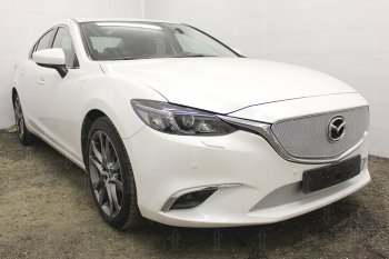 5 949 р. Защитная сетка в бампер (верх, компл.Supreme, Supreme Plus, Executive, ячейка 4х10 мм) Alfeco Премиум Mazda 6 GJ 1-ый рестайлинг седан (2015-2018) (Хром)  с доставкой в г. Воронеж. Увеличить фотографию 2