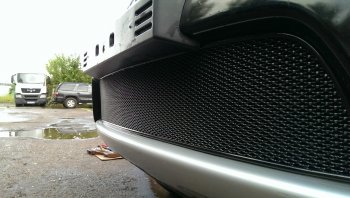 4 099 р. Защитная сетка в бампер (низ, ячейка 4х10 мм) Alfeco Премиум Mitsubishi L200 4  дорестайлинг (2006-2014)  с доставкой в г. Воронеж. Увеличить фотографию 2