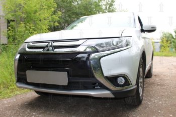 8 649 р. Защитная сетка в бампер (3 части, ячейка 4х10 мм) Alfeco Премиум Mitsubishi Outlander GF 2-ой рестайлинг (2015-2018) (Чёрная)  с доставкой в г. Воронеж. Увеличить фотографию 2