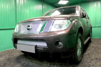 7 749 р. Защитная сетка в бампер (верх, 3 части, ячейка 4х10 мм) Стрелка11 Премиум Nissan Navara 2 D40 рестайлинг (2010-2016) (Хром)  с доставкой в г. Воронеж. Увеличить фотографию 3