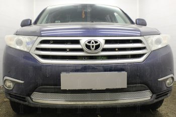 Защитная сетка в бампер (низ, ячейка 4х10 мм) Стрелка11 Премиум Toyota Highlander XU40 рестайлинг (2010-2013) (Хром)