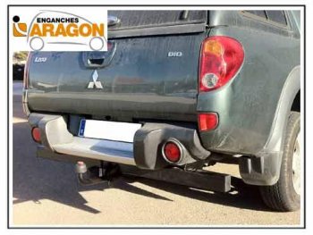35 649 р. ТСУ для MITSUBISHI L200 с бамп. y barra antiempotramiento 2006-2010, Тип шара: Горизонтальный, условно-съемный (лебединая шея) (A)  Митсубиси Л200 Aragon e4201ba  с доставкой в г. Воронеж. Увеличить фотографию 1