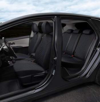 14 449 р. Чехлы сидений (экокожа, 40/60) Автопилот Ромб  Audi Q3  8U (2011-2018) дорестайлинг, рестайлинг (черный/синяя строчка)  с доставкой в г. Воронеж. Увеличить фотографию 8