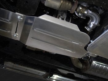 Защита раздаточной коробки ТСС Тюнинг INFINITI QX56 Z62 (2010-2013) (алюминий 4 мм)