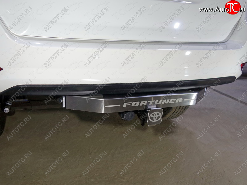 18 999 р. Фаркоп (тягово-сцепное устройство) ТСС Тюнинг Toyota Fortuner AN160 дорестайлинг (2015-2020) (оцинкованный, крюк Е, надпись Fortuner)  с доставкой в г. Воронеж