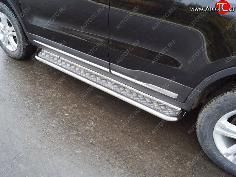 32 199 р. Пороги с площадкой (нержавейка, 42,4 мм) ТСС Тюнинг Geely Atlas NL3 (2016-2022) (лист алюминий)  с доставкой в г. Воронеж