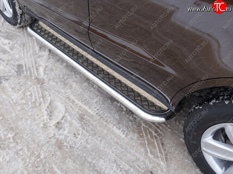 31 999 р. Пороги с площадкой 60,3 мм ТСС Тюнинг Geely Emgrand X7 дорестайлинг (2011-2015) (серые)  с доставкой в г. Воронеж