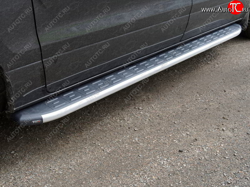 28 999 р. Пороги алюминиевые с пластиковой накладкой ТСС Тюнинг Hyundai Starex/Grand Starex/H1 TQ рестайлинг (2014-2018) (серые)  с доставкой в г. Воронеж