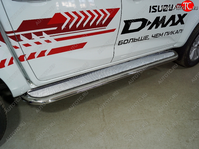 55 999 р. Пороги с площадкой 75х42 мм ТСС Тюнинг Isuzu D-Max RG DoubleCab (2020-2023) (нержавейка)  с доставкой в г. Воронеж