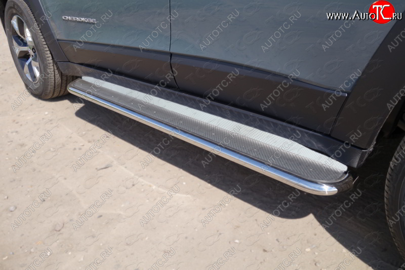 38 999 р. Пороги с площадкой (Trailhawk, нержавейка 42,4 мм) ТСС Тюнинг  Jeep Cherokee  KL (2014-2017) дорестайлинг (лист нержавейка)  с доставкой в г. Воронеж