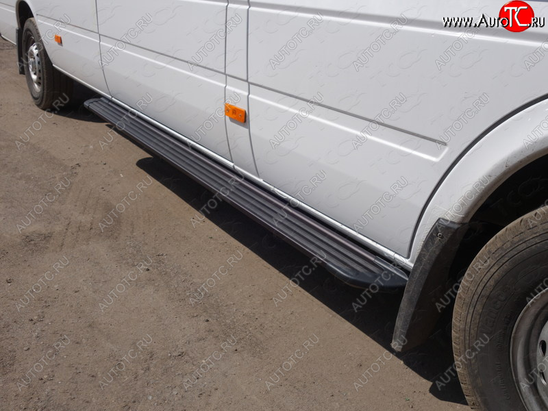 15 699 р. Порог алюминиевый Slim Line ТСС Тюнинг  Mercedes-Benz Sprinter  W906 (2014-2018) рестайлинг (черный)  с доставкой в г. Воронеж