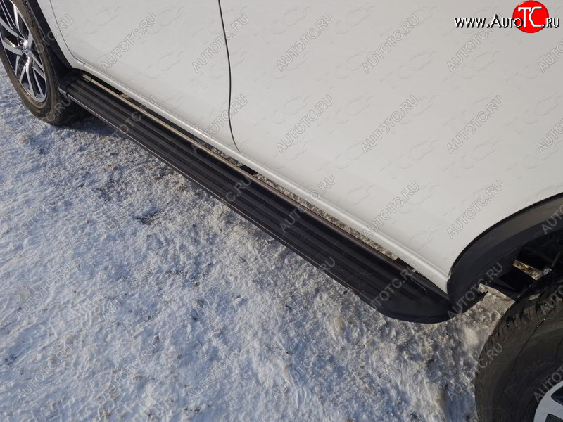 21 999 р. Пороги алюминиевые Slim Line ТСС Тюнинг  Toyota Fortuner  AN160 (2015-2020) дорестайлинг (Black)  с доставкой в г. Воронеж