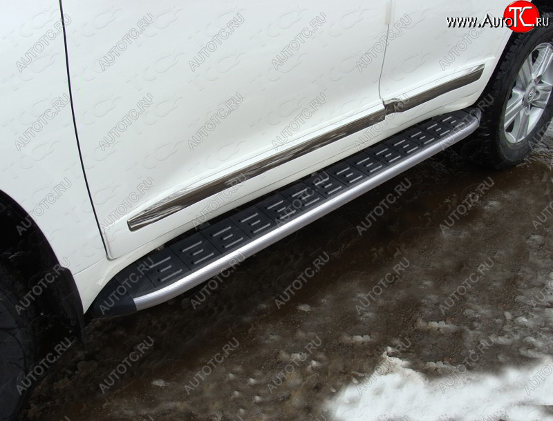 21 999 р. Пороги алюминиевые с пластиковой накладкой кроме EXECUTIVE, ТСС Тюнинг  Toyota Land Cruiser  200 (2015-2021) 2-ой рестайлинг (карбон серые)  с доставкой в г. Воронеж
