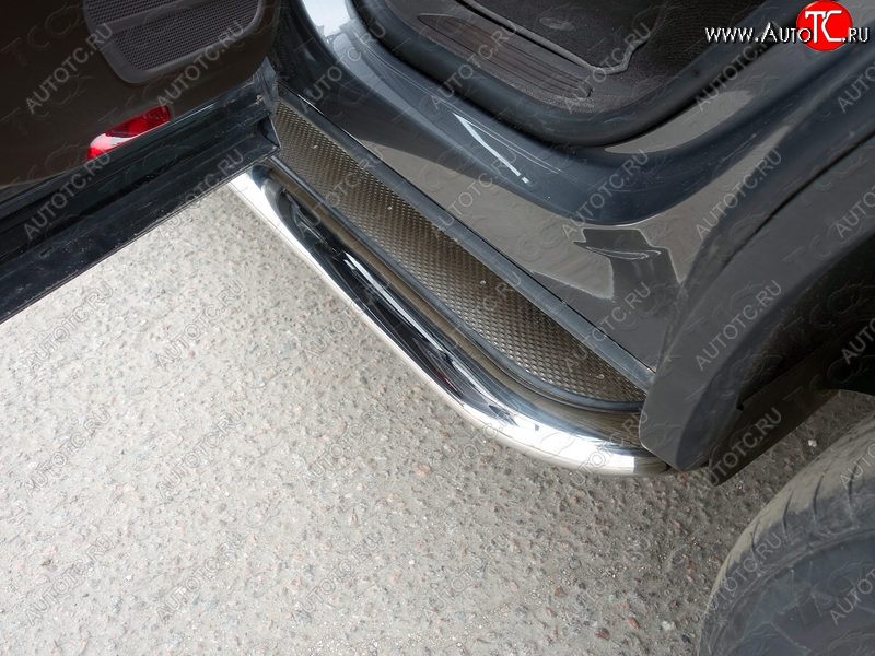 53 999 р. Пороги с площадкой 75х42 мм R-Line ТСС Тюнинг Volkswagen Touareg NF рестайлинг (2014-2018) (нержавейка)  с доставкой в г. Воронеж