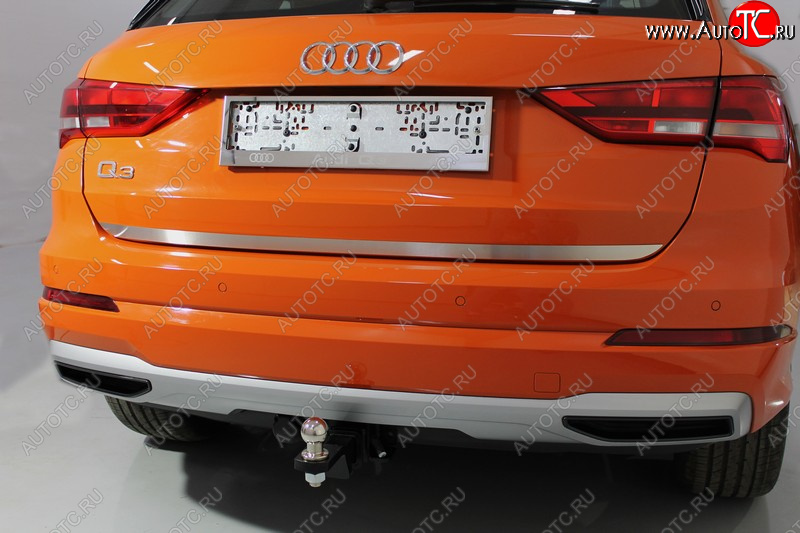 2 199 р. Накладка на заднюю дверь (лист шлифованный), ТСС Тюнинг  Audi Q3  F3 (2018-2022) (нержавейка)  с доставкой в г. Воронеж
