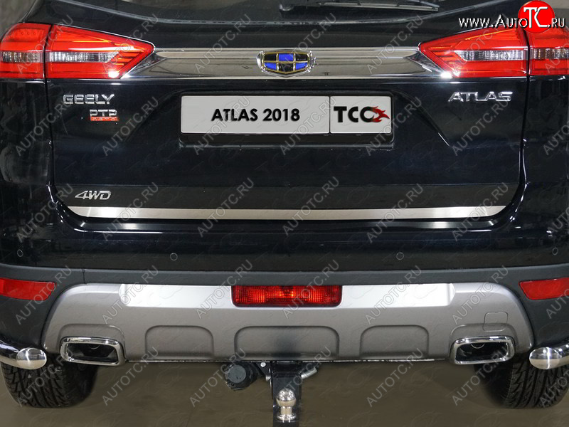 2 199 р. Накладка на заднюю дверь, ТСС Тюнинг  Geely Atlas  NL3 (2016-2022) (Лист шлифованный)  с доставкой в г. Воронеж