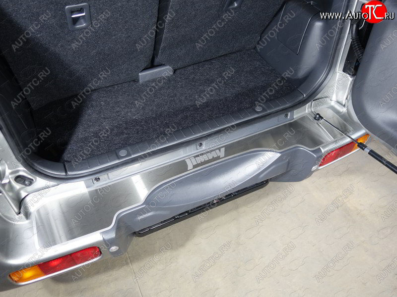 4 399 р. Накладка на задний бампер, ТСС Тюнинг  Suzuki Jimny  JB23/JB43 (2012-2018) 2-ой рестайлинг (лист шлифованный надпись Jimny)  с доставкой в г. Воронеж