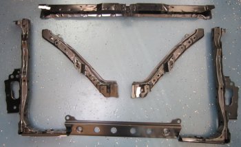 4 549 р. RAV4 СУППОРТ РАДИАТОРА В СБОРЕ С КРОНШТЕЙН ФАР (Китай) BODYPARTS tyrv406-382  с доставкой в г. Воронеж. Увеличить фотографию 1
