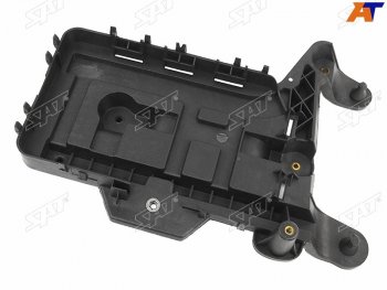1 169 р. Площадка под АКБ Audi A3 03-13  Q3 11-14  Skoda Octavia 04-13  Volkswagen Jetta 05-10  Passat 10 SAT ST-1K0915333B  с доставкой в г. Воронеж. Увеличить фотографию 1