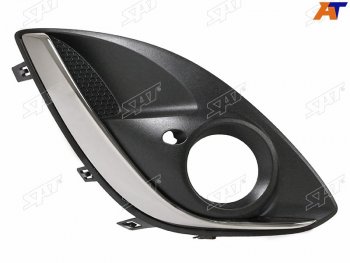 Правая оправа ПТФ SAT Opel Corsa D 2-ой рестайлинг, хэтчбэк 3 дв. (2011-2014) (молдинг хром)