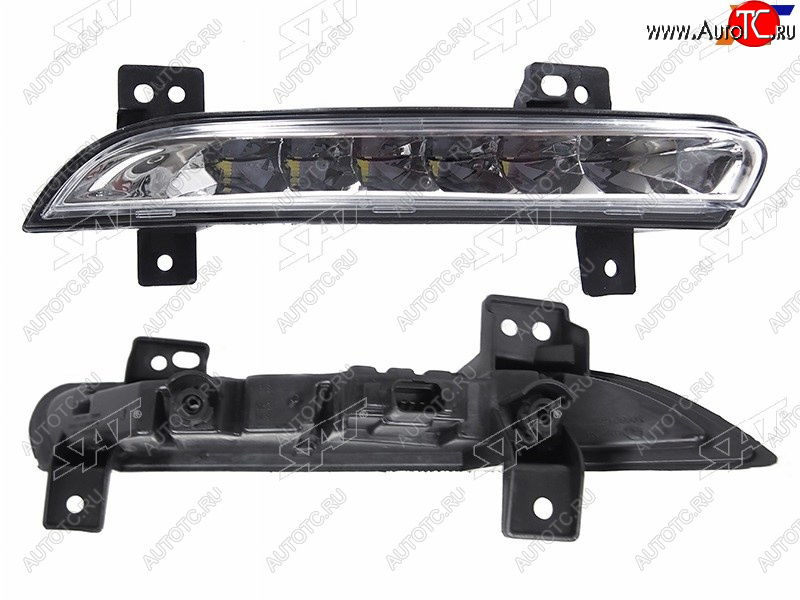 2 399 р. Ходовые огни Renault Fluence 12-17 (Справа) SAT ST-551-1615R-UE  с доставкой в г. Воронеж