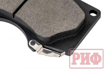 1 589 р. Колодки тормозные передние РИФ Toyota LC120,150, Hilux 2005+OEM 04465-35250, 04465-35290 ,Pajero 4 дизель 4605A472, 4605A481 РИФ riftoy-04465-35290  с доставкой в г. Воронеж. Увеличить фотографию 4