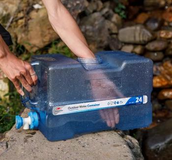2 099 р. Канистра Naturehike для воды,12 л., прозрачная Naturehike nh18s012-t-12l  с доставкой в г. Воронеж. Увеличить фотографию 4