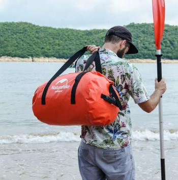7 199 р. Гермосумка Naturehike 90 л ПВХ (красная) Naturehike nh20fsb03-r90l  с доставкой в г. Воронеж. Увеличить фотографию 9
