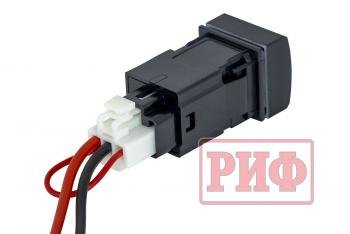 1 239 р. Розетка USB 2,1A для Toyota 22x22 РИФ rif22-4-1014300  с доставкой в г. Воронеж. Увеличить фотографию 3