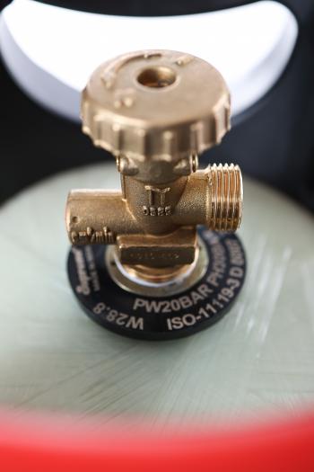11 309 р. Баллон композитный газовый Supreme 18,2 л. вентиль СНГ (SHELL)  gbl-0113  с доставкой в г. Воронеж. Увеличить фотографию 11