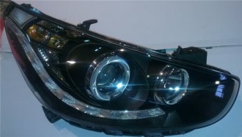 36 849 р. SOLARIS ФАРА Л+П (КОМПЛЕКТ) ТЮНИНГ ЛИНЗОВАН (DEVIL EYES) С СВЕТЯЩ ОБОДК С РЕГ.МОТОР (EAGLE EYES) ВНУТРИ ЧЕРН EAGLE EYES hnsol11-000b-n  с доставкой в г. Воронеж. Увеличить фотографию 1