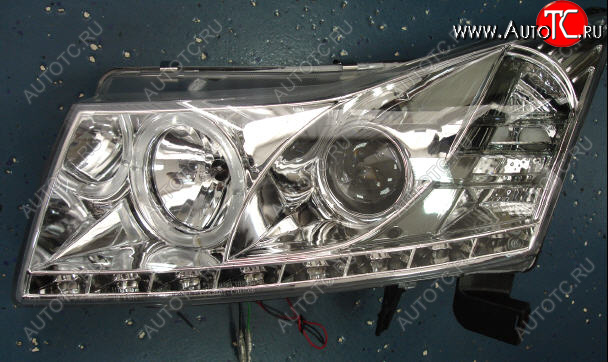 27 999 р. CRUZE ФАРА Л+П (КОМПЛЕКТ) ТЮНИНГ ЛИНЗОВАН (DEVIL EYES) С СВЕТЯЩ ОБОДК (SONAR) ВНУТРИ ХРОМ SONAR cvcrz09-002h-n  с доставкой в г. Воронеж